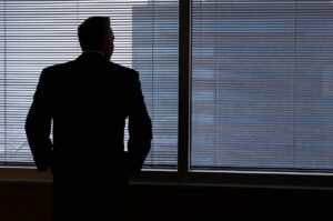 証券口座の申込み前に確認すべき重要ポイントは？